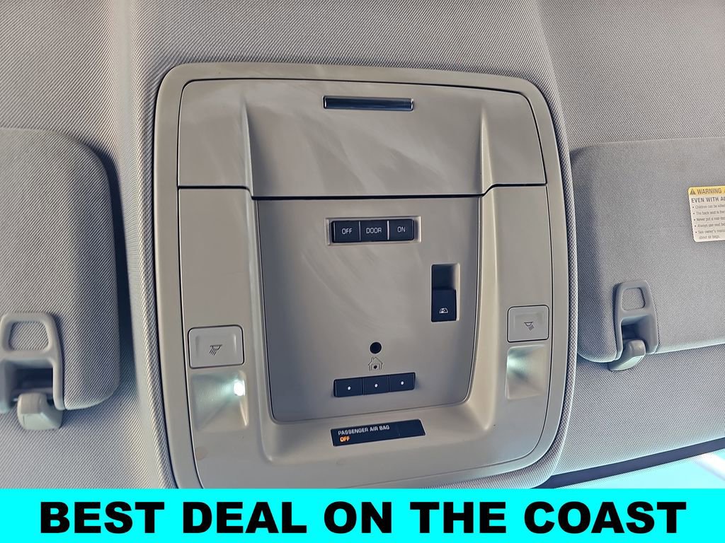 Used 2017 Chevrolet Silverado 1500 High Country image 18