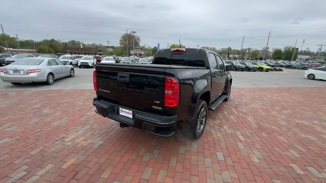 Used 2021 Chevrolet Colorado Z71 AWD/4WD image 2