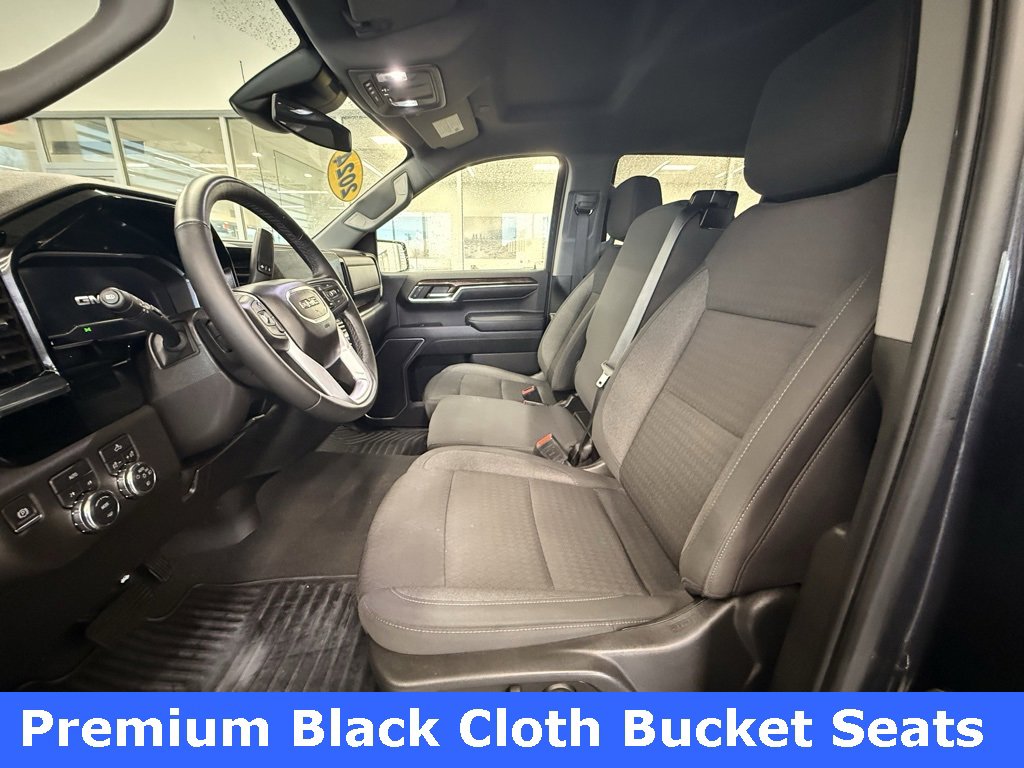 Used 2024 GMC Sierra 1500 Elevation image 13