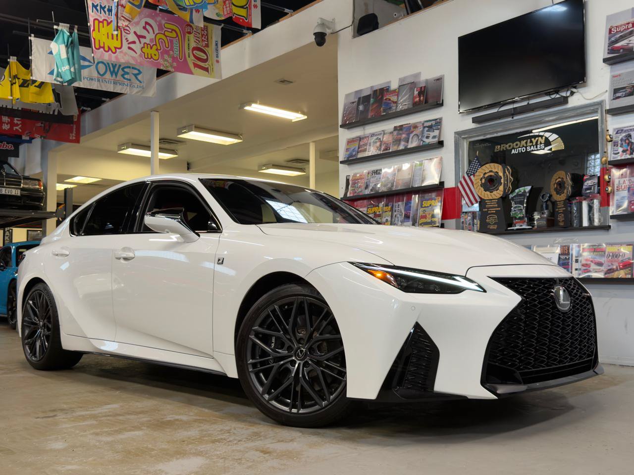 Used 2023 Lexus IS 500 w/ Accessory Package 2
