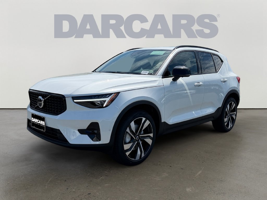 New 2026 Volvo XC40 B5 Ultra w/ Protection Package Premier AWD/4WD image 2
