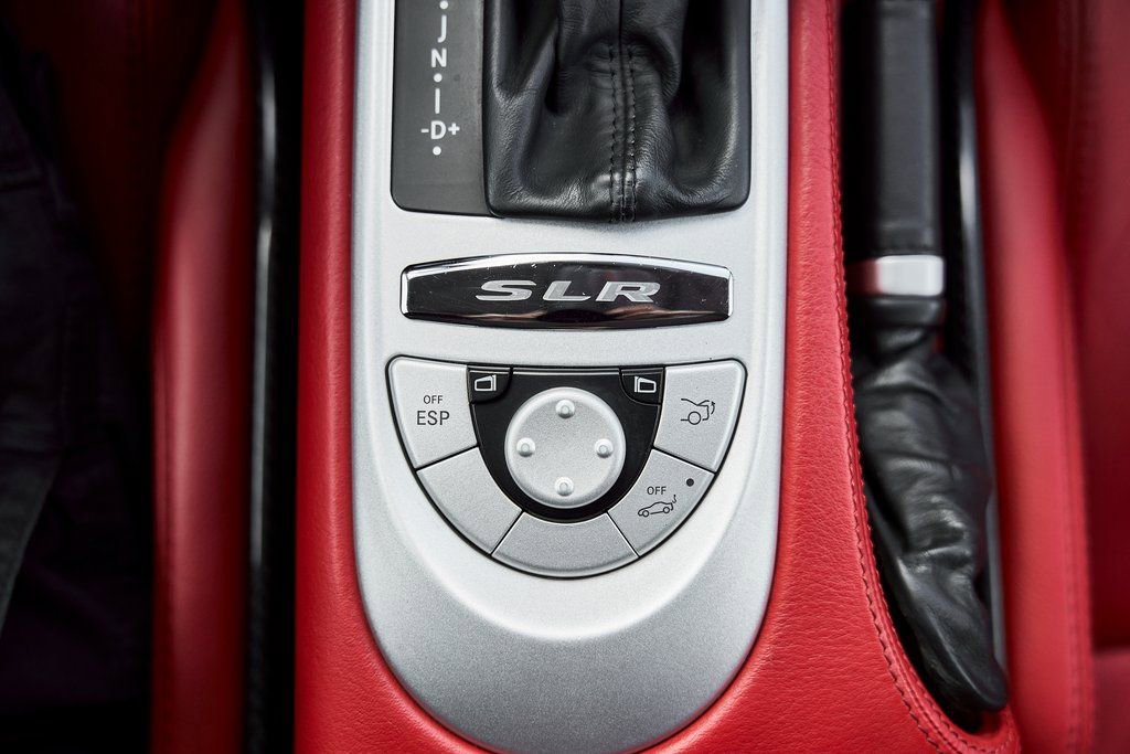 Used 2006 Mercedes-Benz SLR image 61