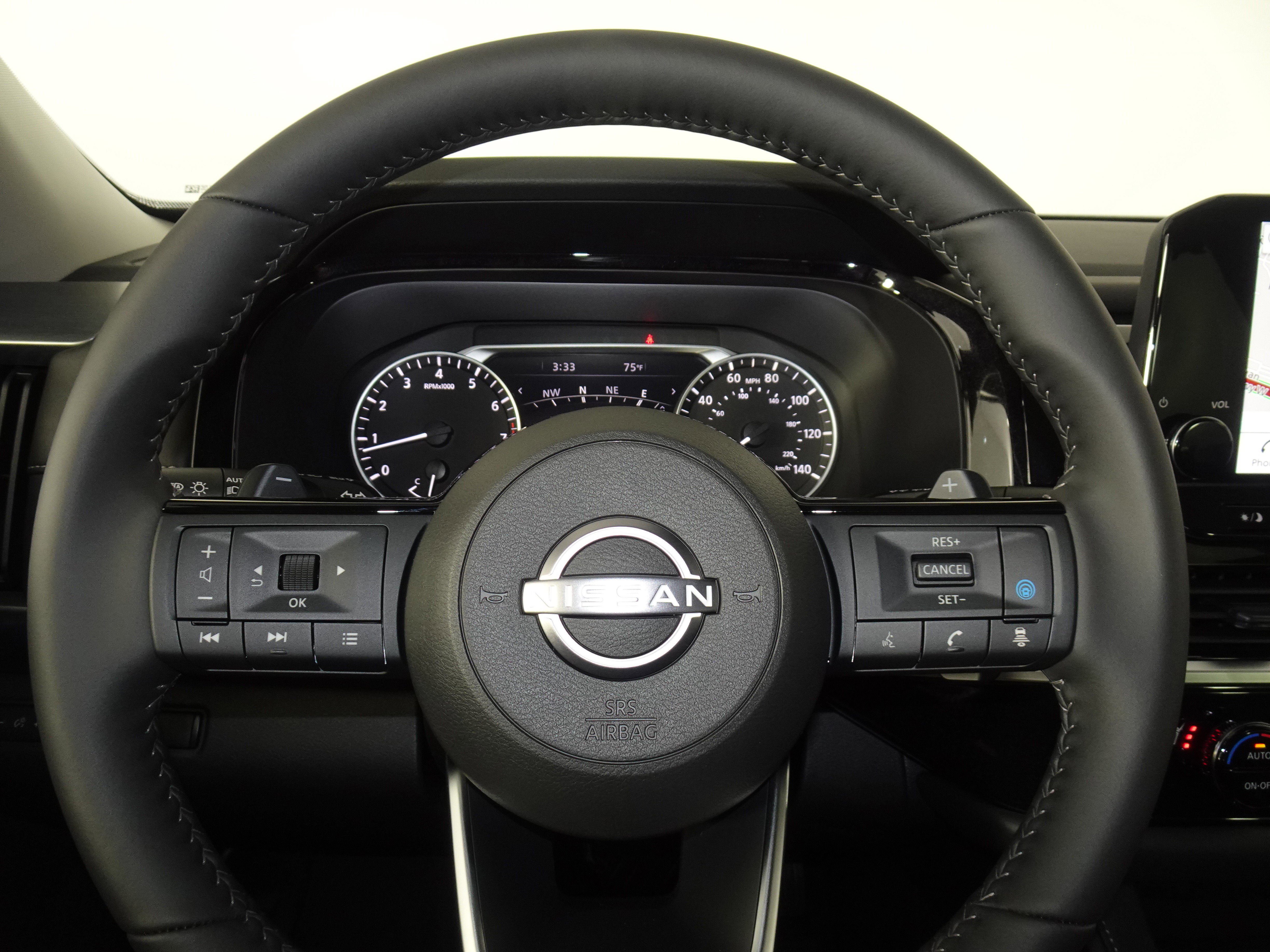 New 2025 Nissan Pathfinder SL w/ Cargo Package image 20