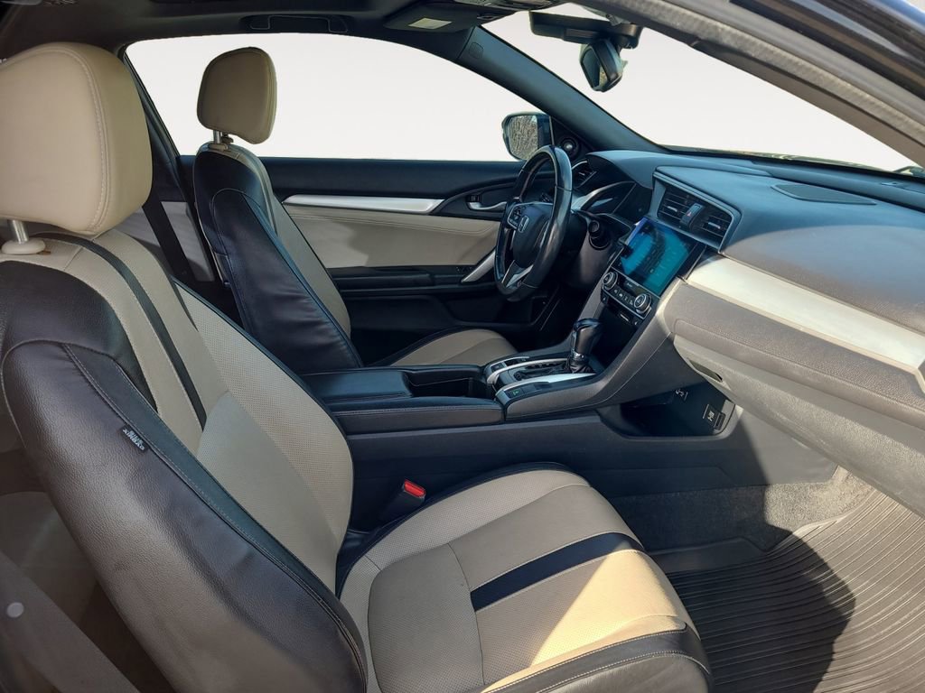 Used 2016 Honda Civic Touring image 15