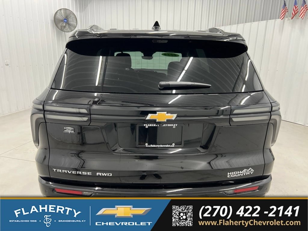 Used 2026 Chevrolet Traverse High Country w/ LPO, Floor Liner Package AWD/4WD image 4