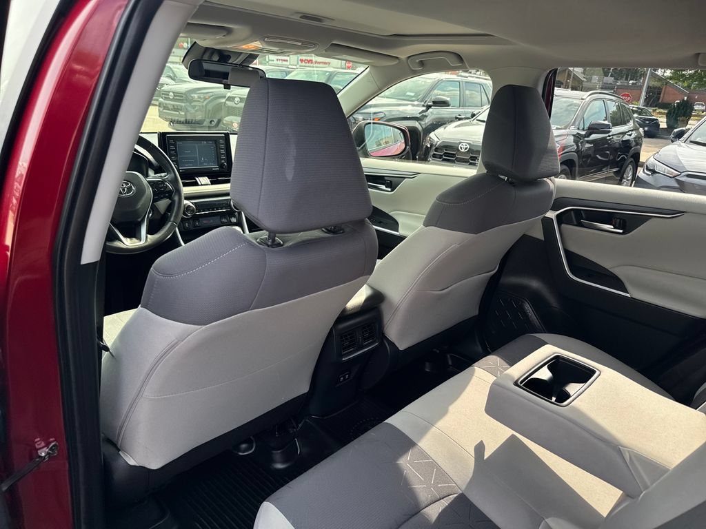 Used 2020 Toyota RAV4 XLE w/ Convenience Package AWD/4WD image 39