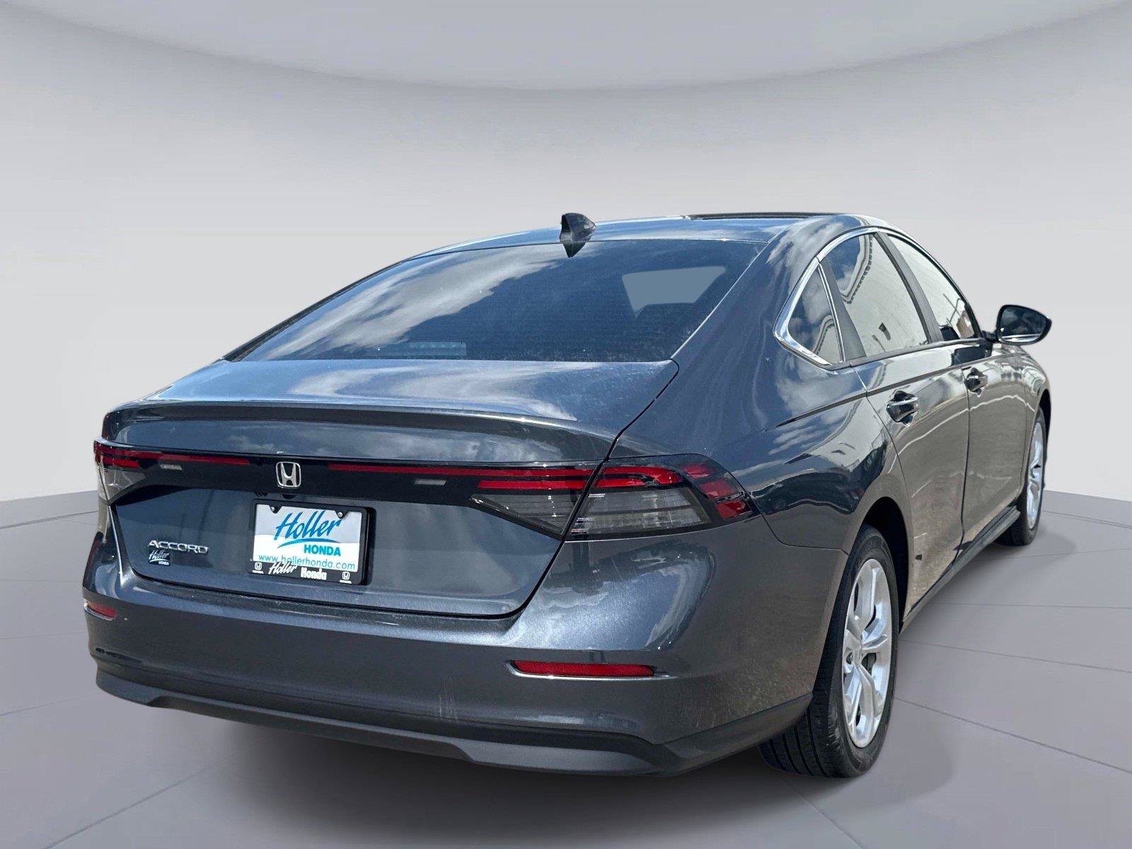 Certified 2024 Honda Accord LX image 4