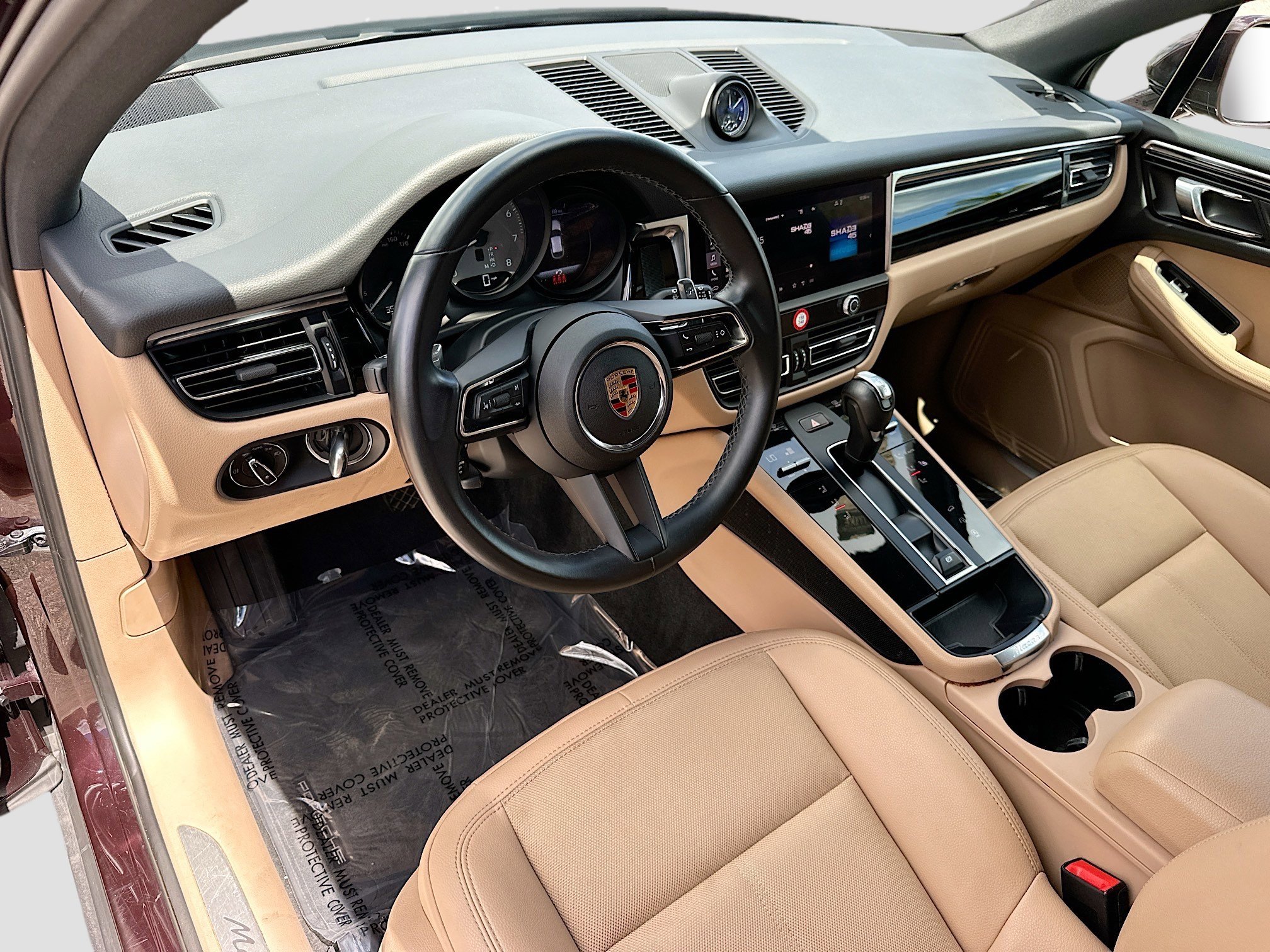 Used 2024 Porsche Macan S image 9