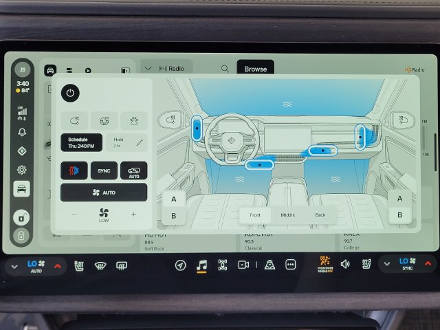 Used 2025 Rivian R1S Adventure Tri AWD/4WD image 21