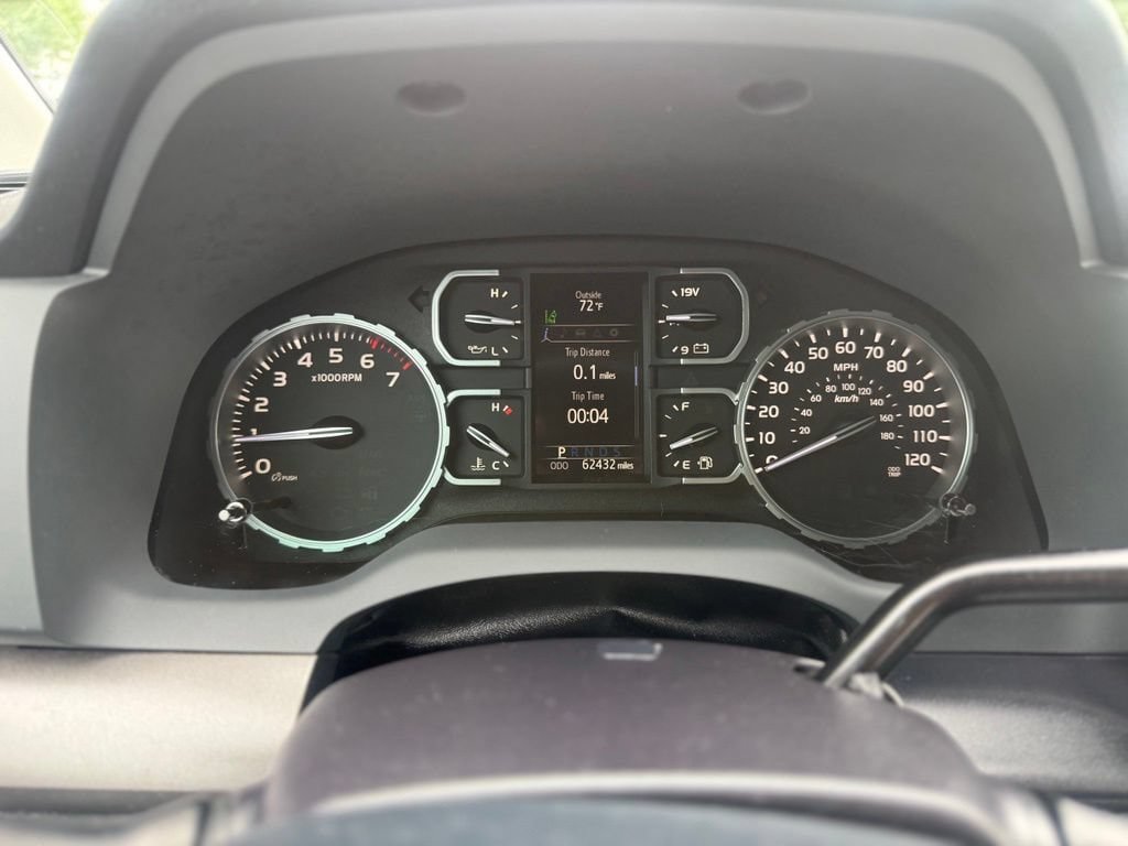 Certified 2018 Toyota Tundra SR5 AWD/4WD image 23