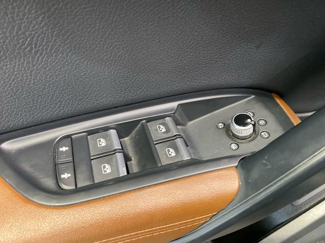 Used 2019 Audi Q5 2.0T Premium Plus w/ Premium Plus Package image 11