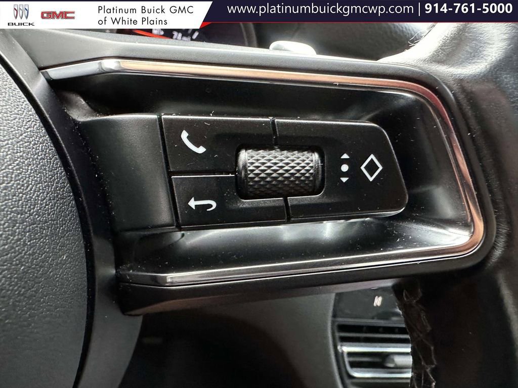 Used 2023 Porsche Macan image 28