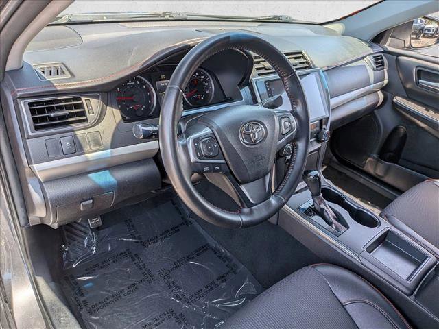 Used 2016 Toyota Camry SE FWD image 9
