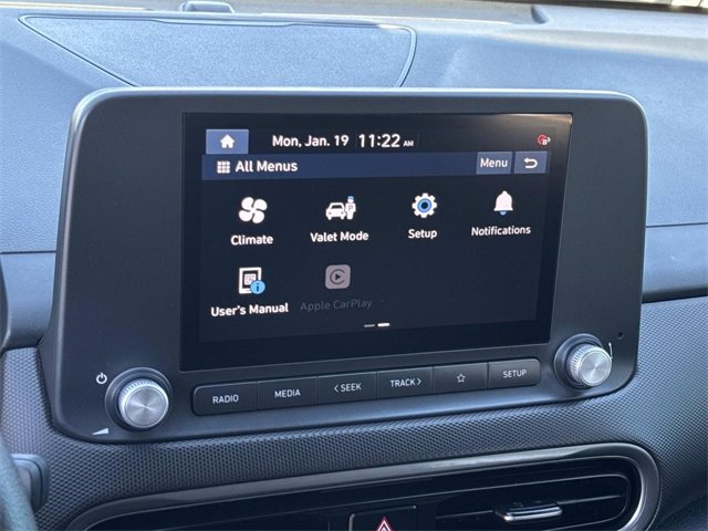 Used 2023 Hyundai Kona SE image 13