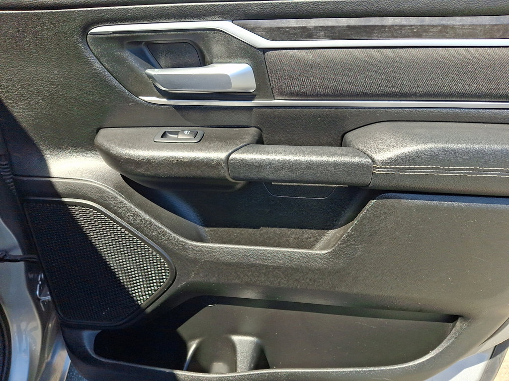 Used 2023 RAM 1500 Big Horn AWD/4WD image 14