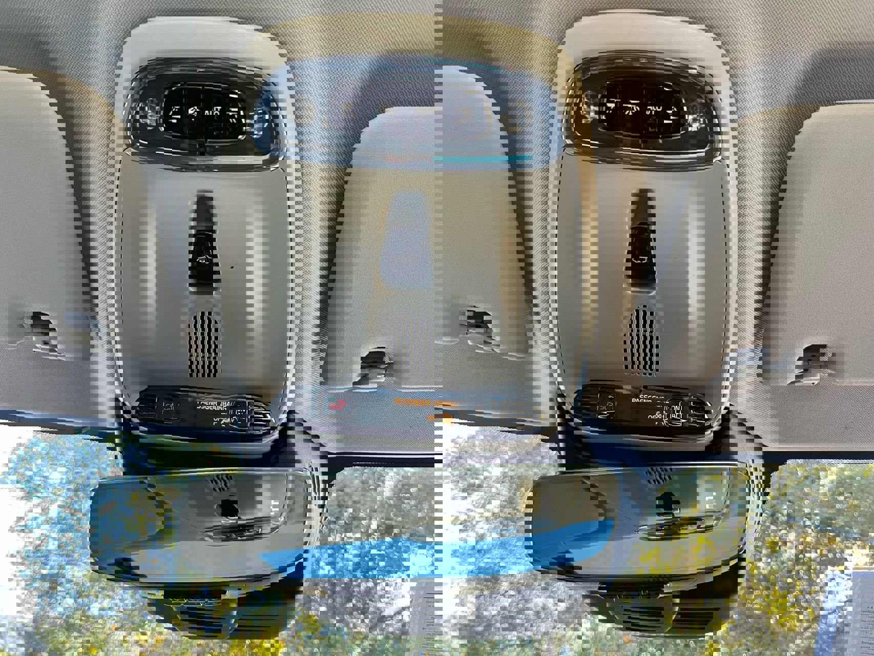 Used 2020 Volvo S60 T5 Momentum w/ Protection Package image 30