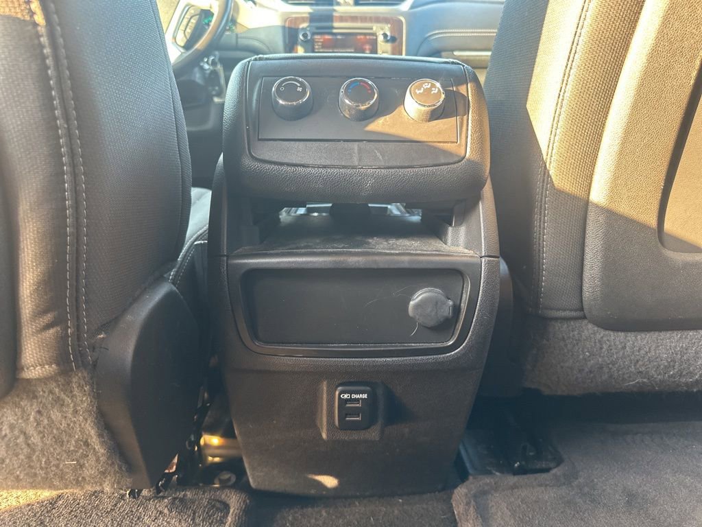 Used 2016 Chevrolet Traverse LT image 20