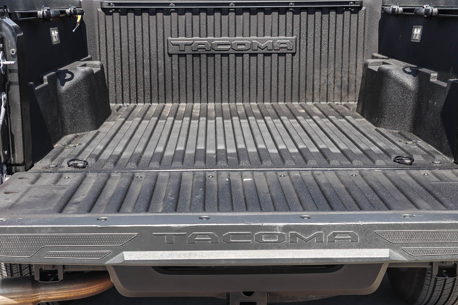 Certified 2025 Toyota Tacoma TRD Sport AWD/4WD image 26