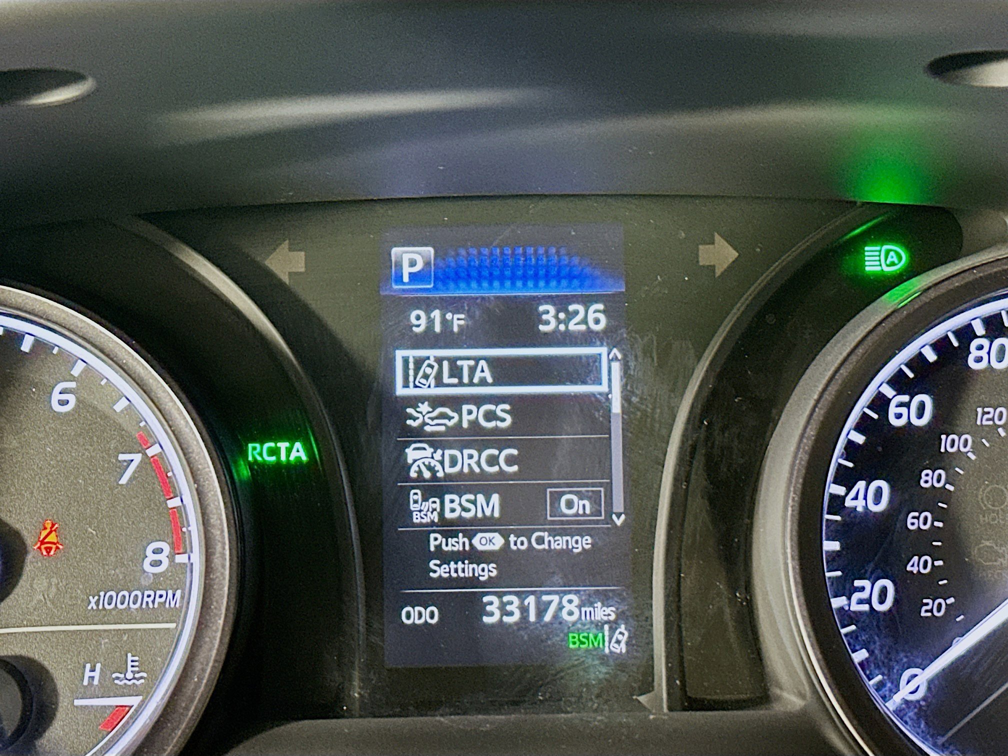 Used 2024 Toyota Camry SE image 19