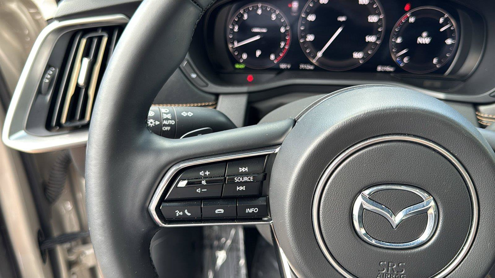 Certified 2026 MAZDA CX-90 3.3 Turbo w/ Premium Plus Pkg AWD/4WD image 13