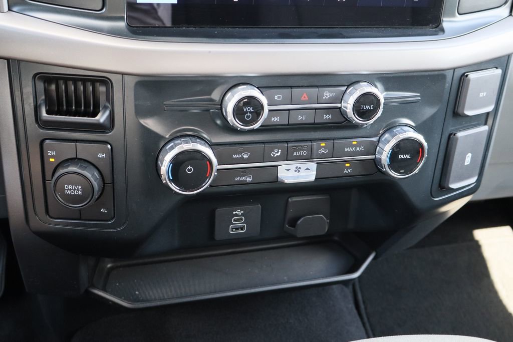 Used 2025 Ford F150 XLT w/ Equipment Group 301A Standard AWD/4WD image 18