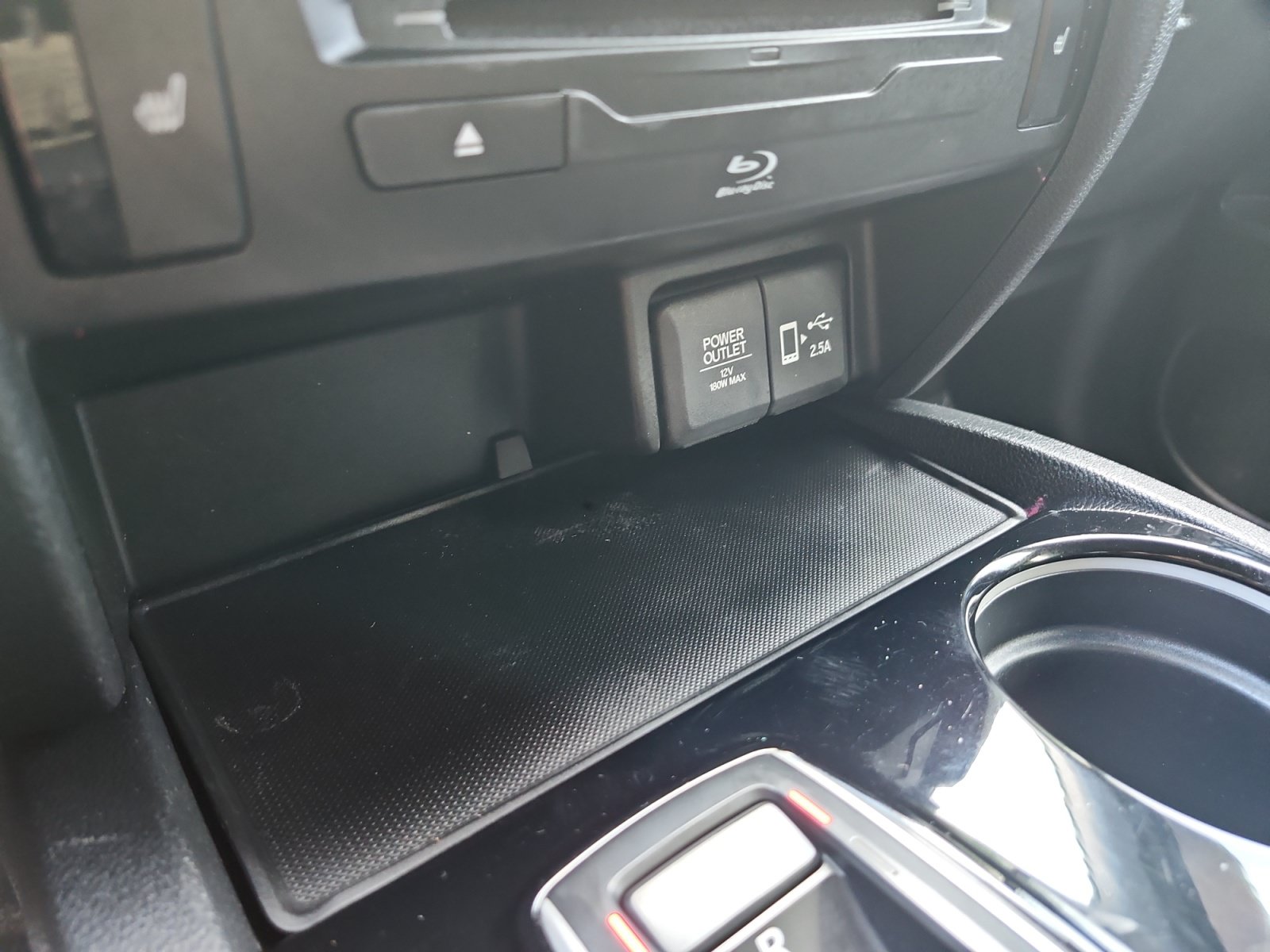 Used 2020 Honda Pilot Touring image 27