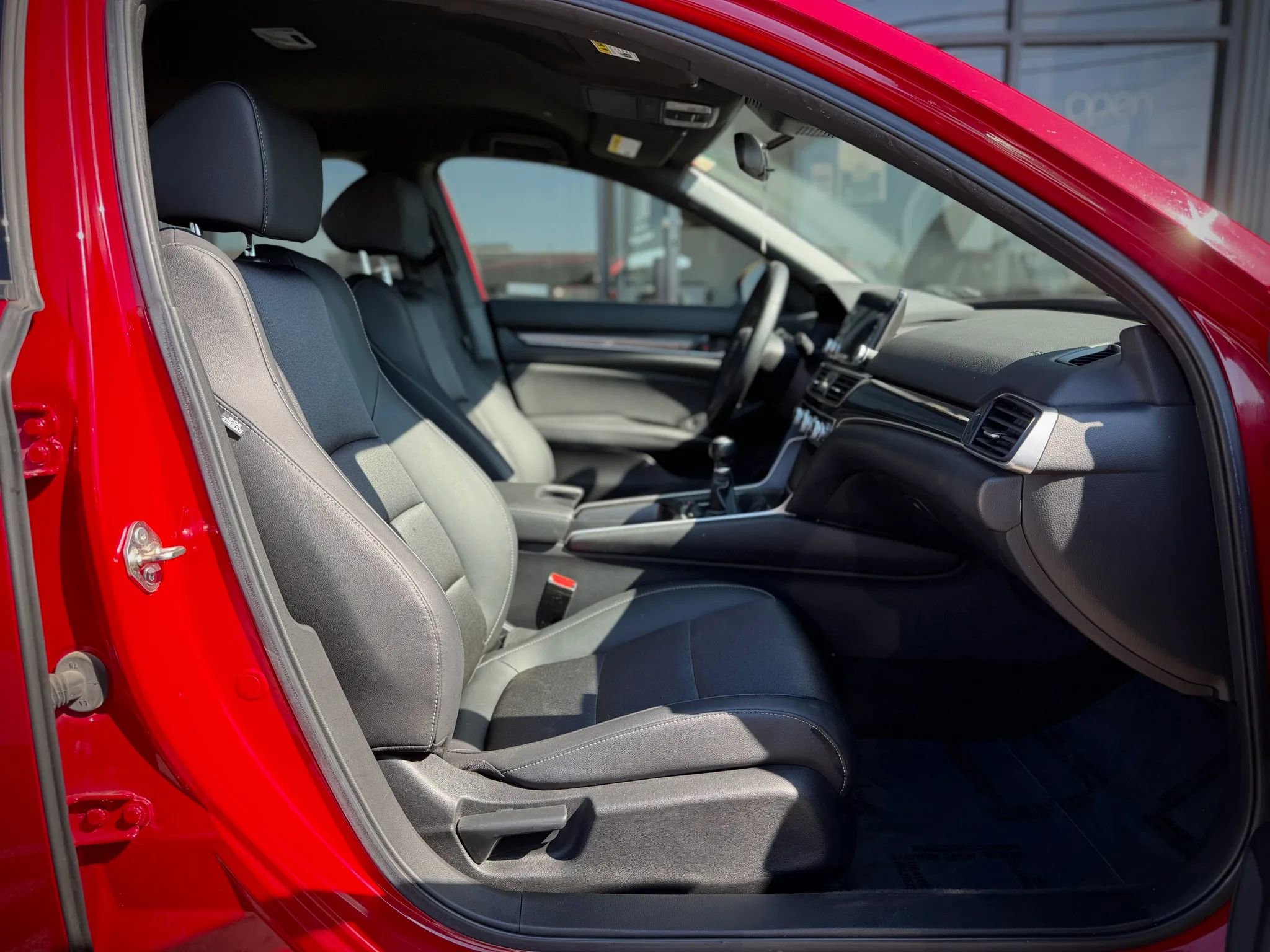 Used 2019 Honda Accord Sport image 16