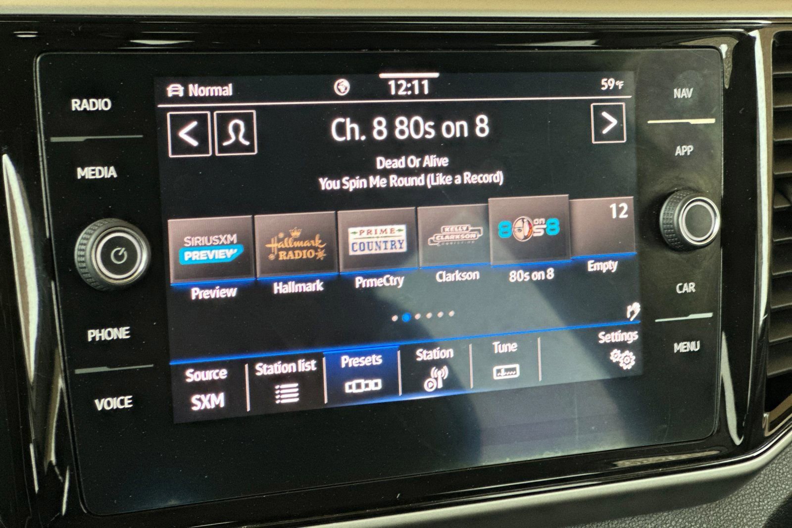 Used 2021 Volkswagen Atlas SEL Premium image 20