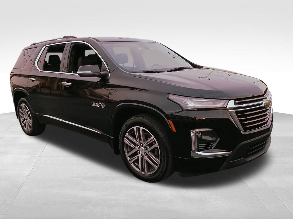 Certified 2023 Chevrolet Traverse High Country image 3