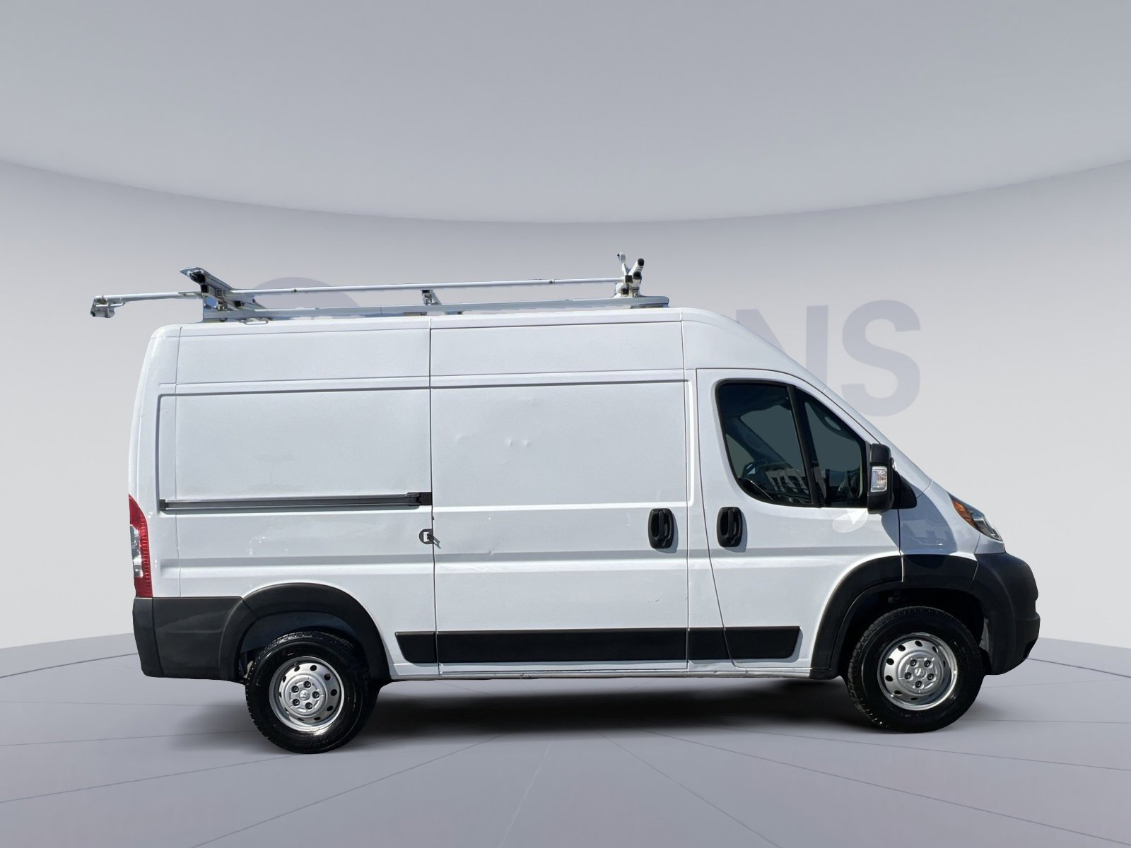 Used 2020 RAM ProMaster 2500 w/ Interior Convenience Group FWD image 17