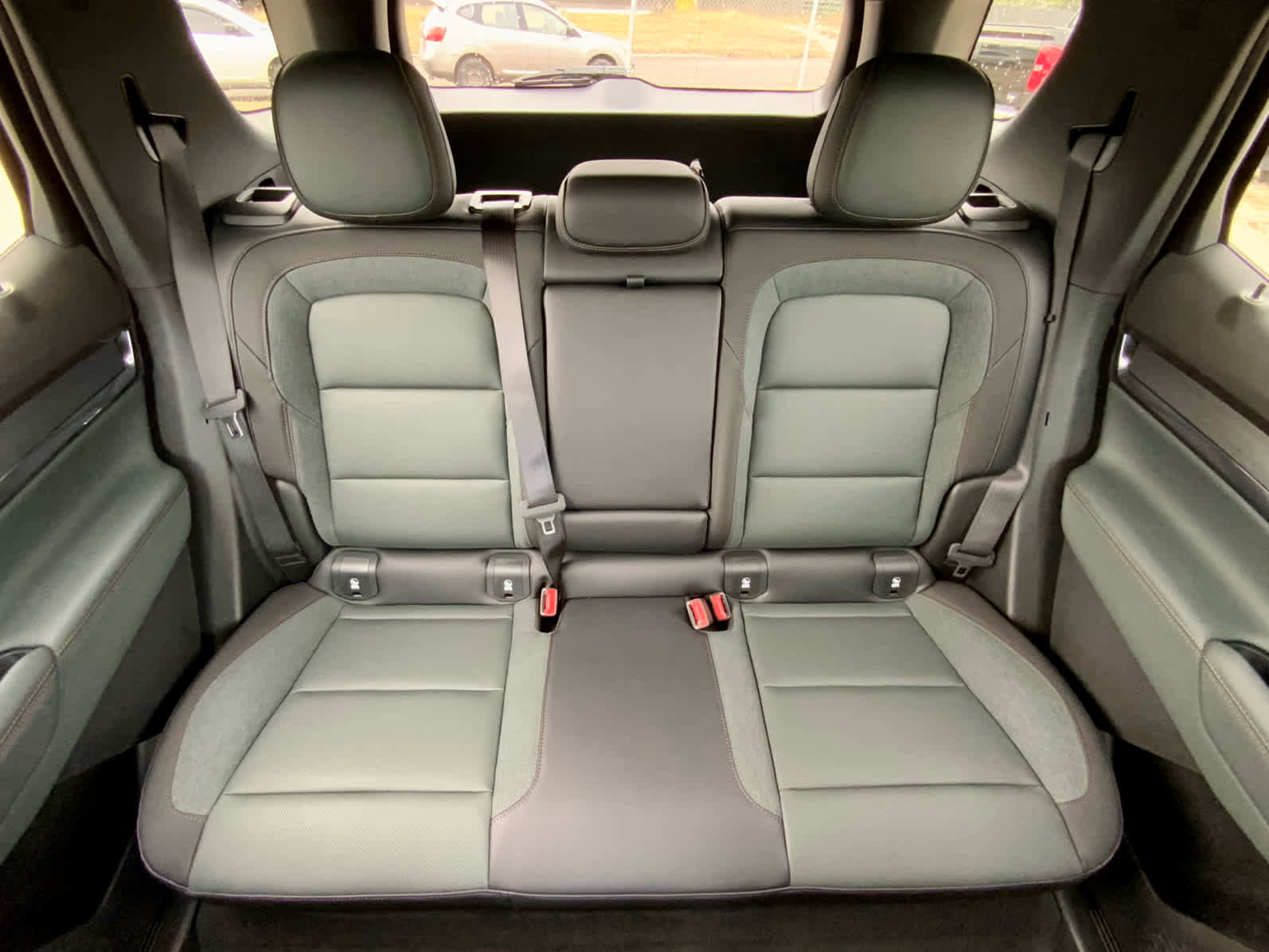 New 2026 GMC Terrain AT4 image 32