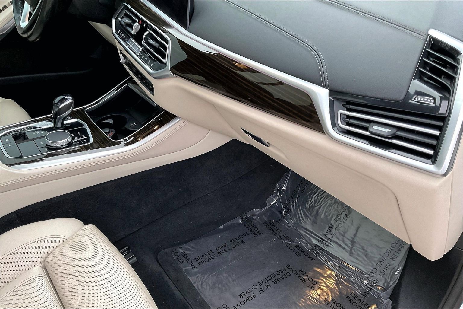 Used 2020 BMW X5 xDrive40i w/ Premium Package image 19