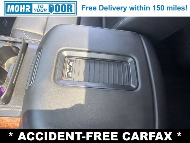Used 2020 Chevrolet Suburban Premier AWD/4WD image 24