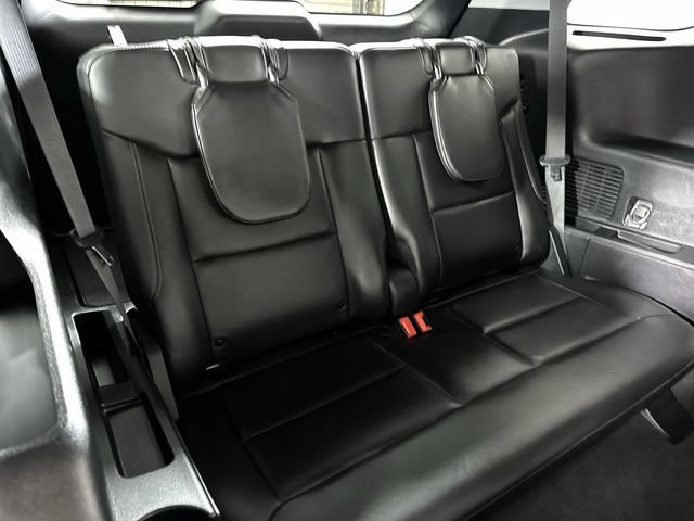 Used 2022 Ford Explorer XLT w/ Equipment Group 202A image 28