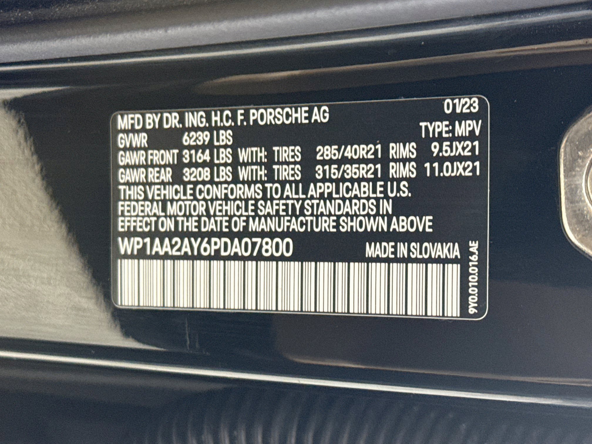 Used 2023 Porsche Cayenne AWD/4WD image 40