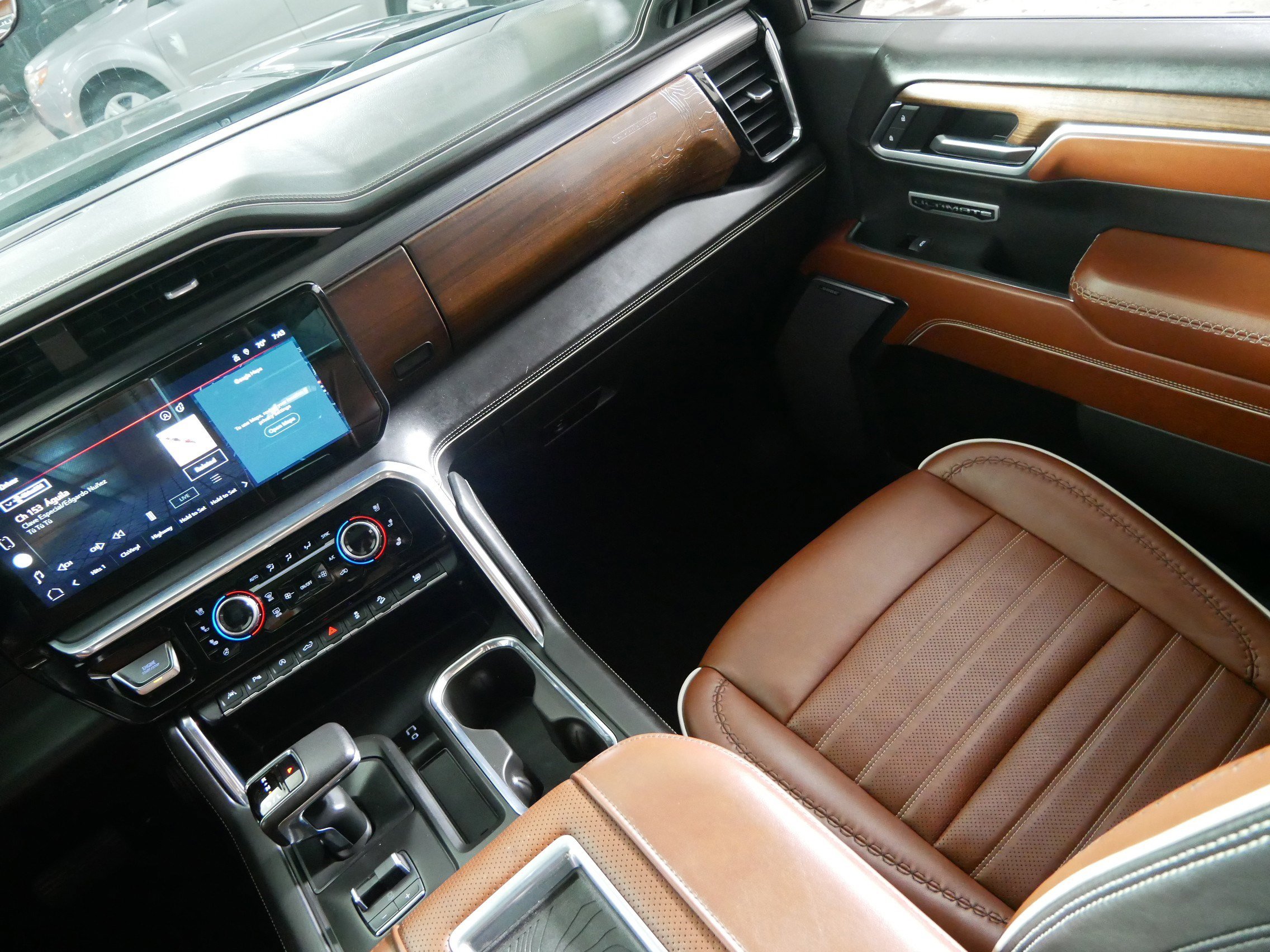 Used 2022 GMC Sierra 1500 Denali Ultimate image 11