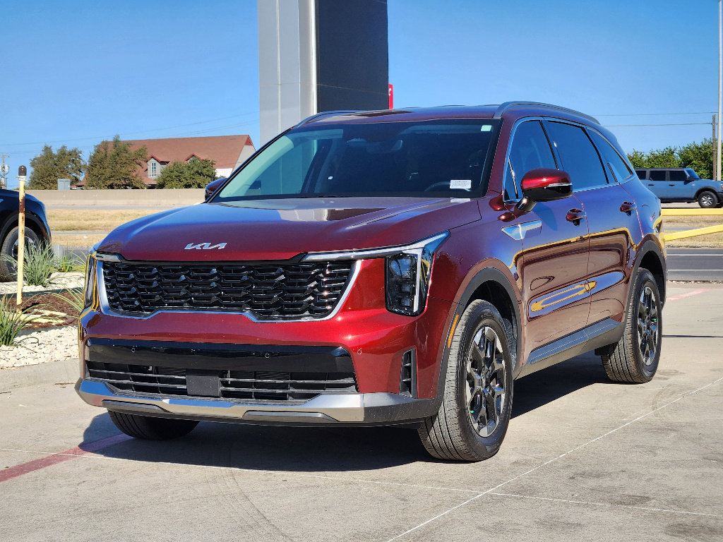 New 2025 Kia Sorento S image 2