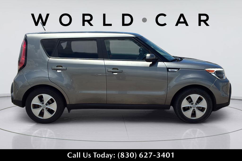 Used 2016 Kia Soul FWD image 3