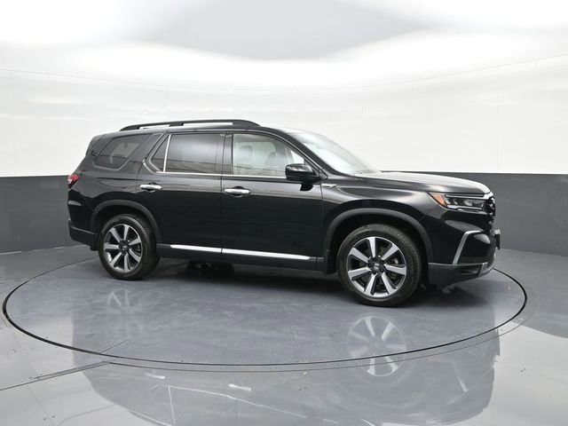 Used 2024 Honda Pilot Touring image 17