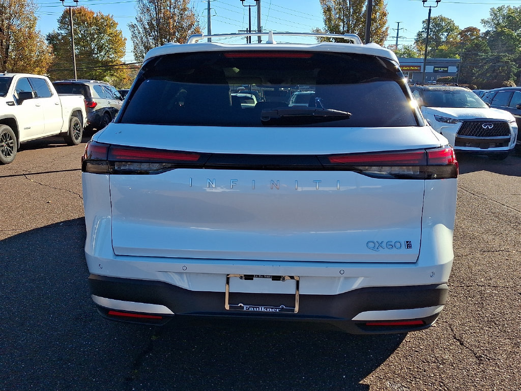 Certified 2026 INFINITI QX60 Luxe w/ Cargo Package AWD/4WD image 5