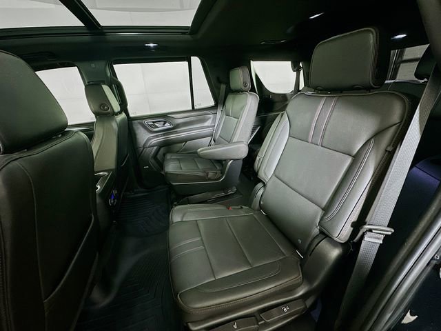 Used 2022 Chevrolet Tahoe RST w/ Luxury Package AWD/4WD image 27