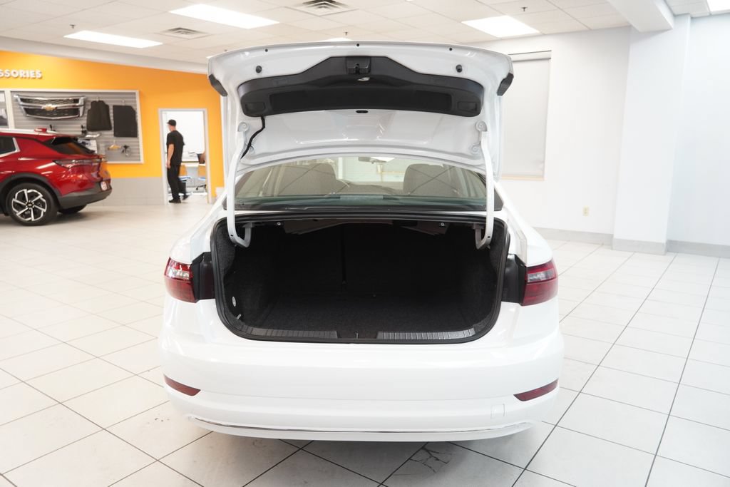 Used 2021 Volkswagen Jetta S FWD image 9
