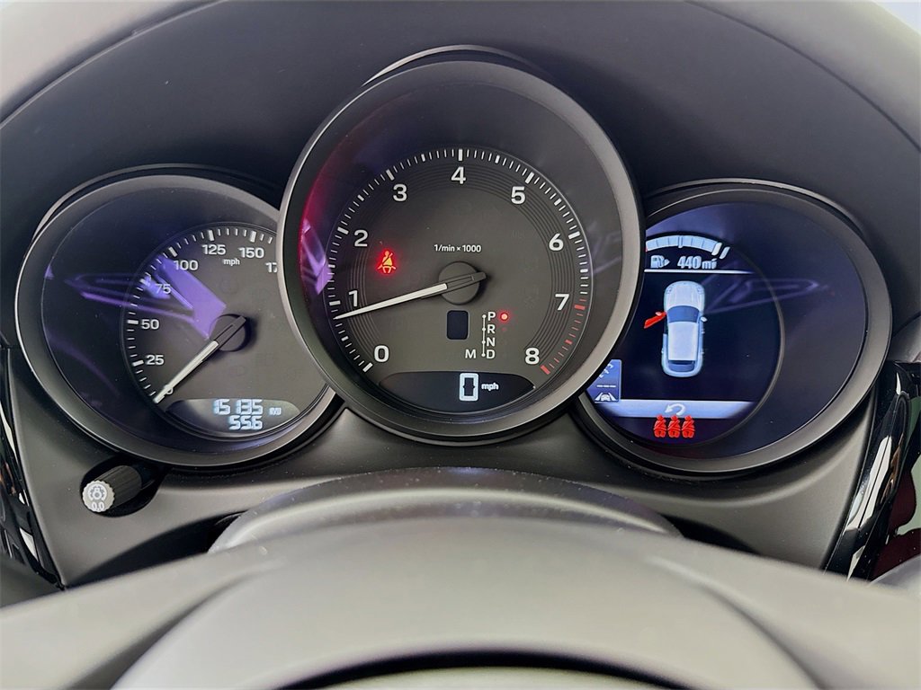 Used 2025 Porsche Macan image 16