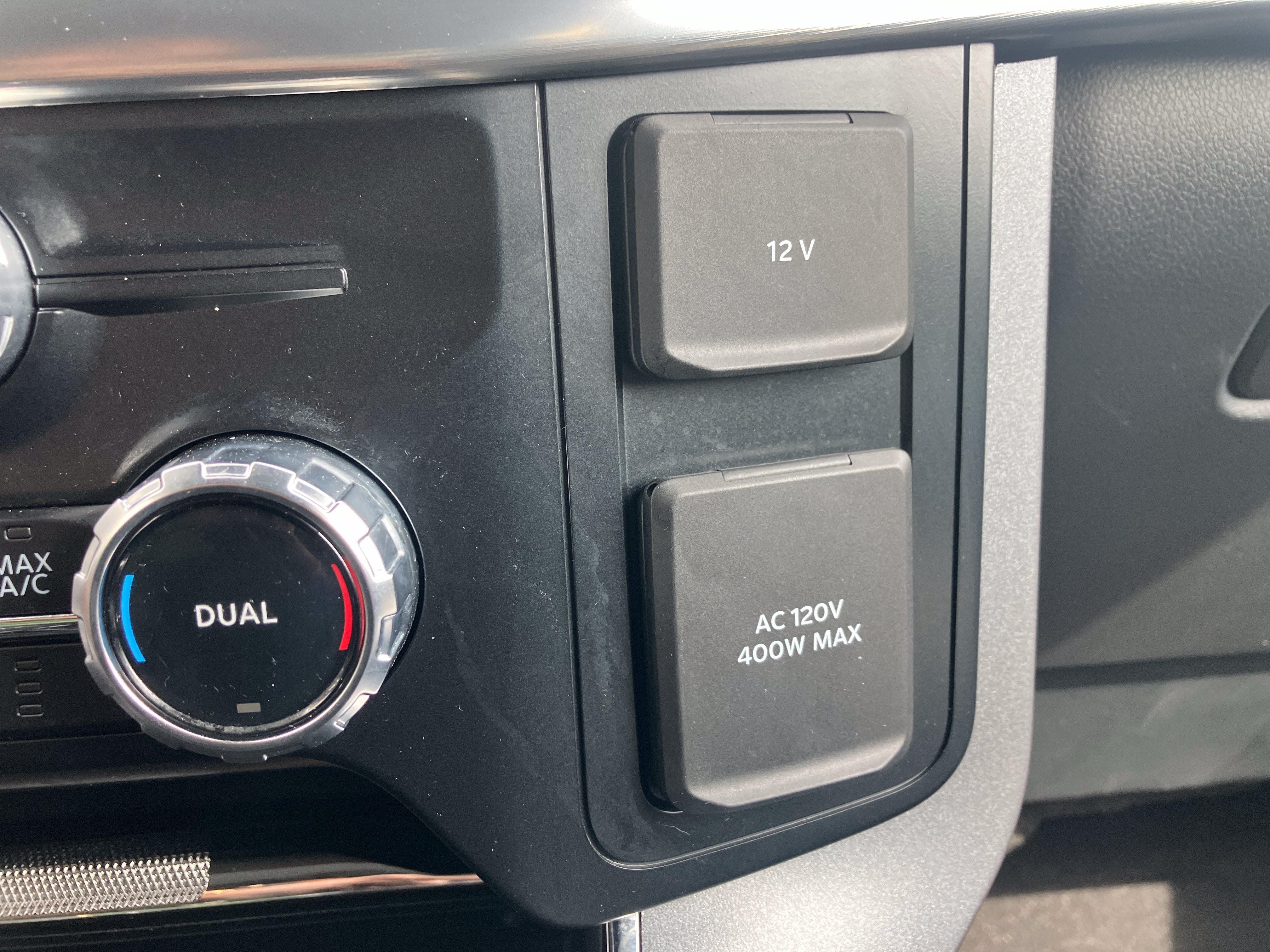 Certified 2023 Ford F150 Lariat w/ Equipment Group 502A High AWD/4WD image 29