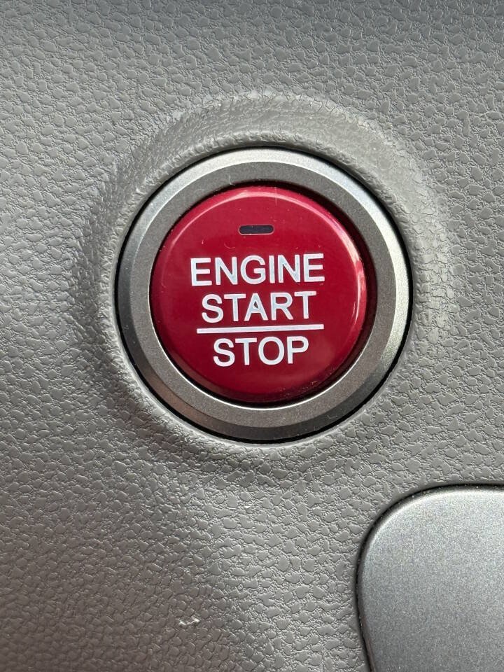 Used 2017 Honda Odyssey EX-L image 18