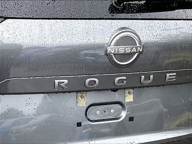 Certified 2025 Nissan Rogue SV AWD/4WD image 27