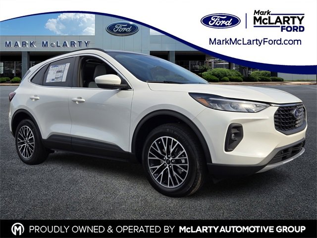 New 2025 Ford Escape SE