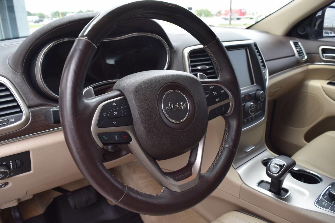 Used 2015 Jeep Grand Cherokee Overland image 41