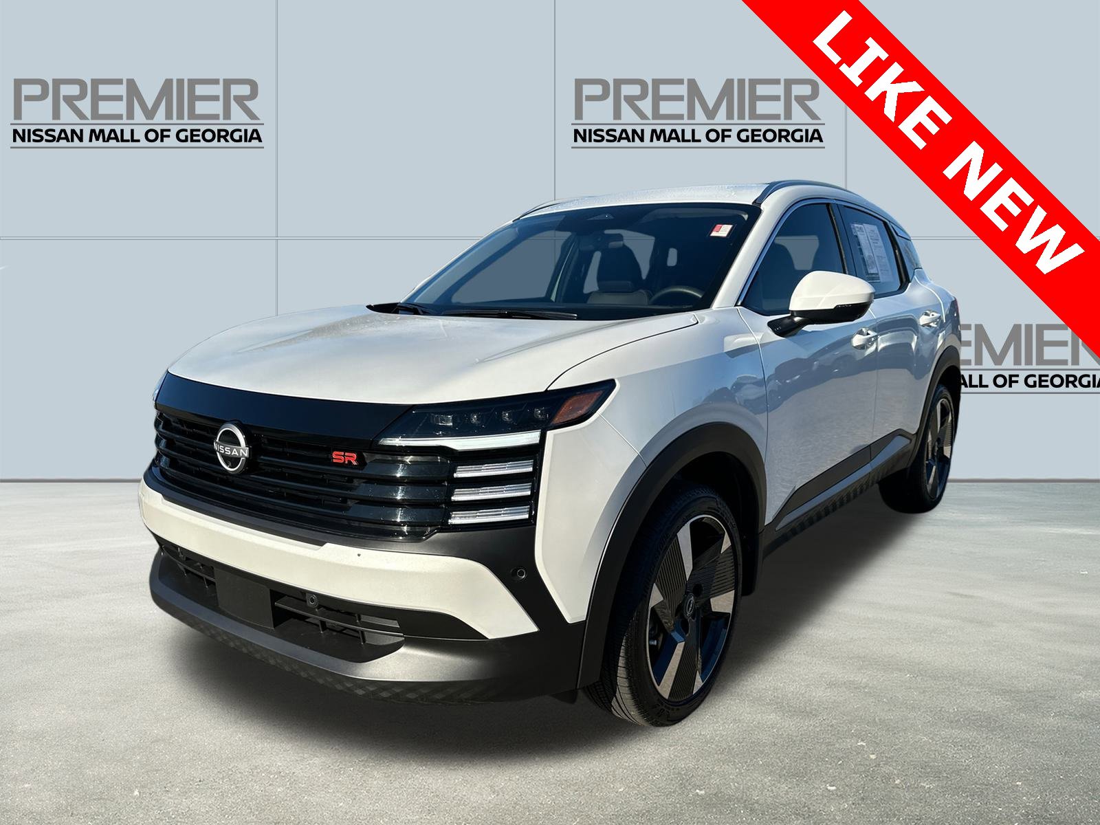 Certified 2025 Nissan Kicks SR image 1