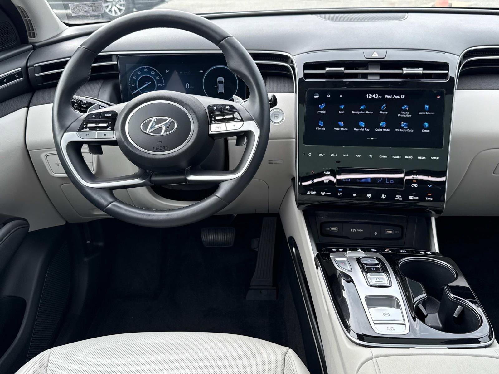 Used 2024 Hyundai Tucson Limited image 2